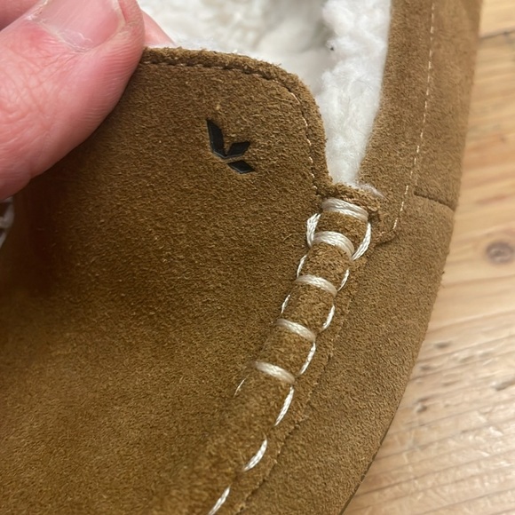 Koolaburra by Ugg Leather moccasins with fur lining size 7 - Picture 4 of 5